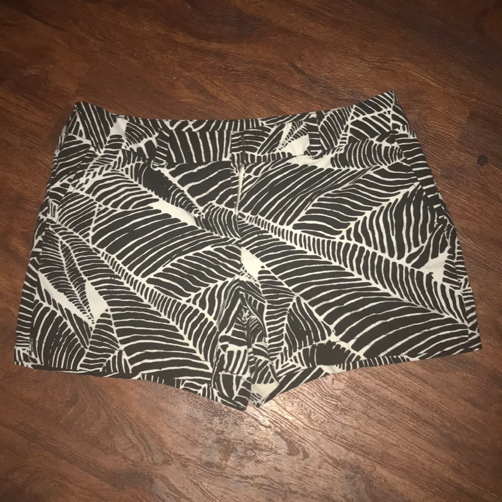 Loft Leaf Print Shorts